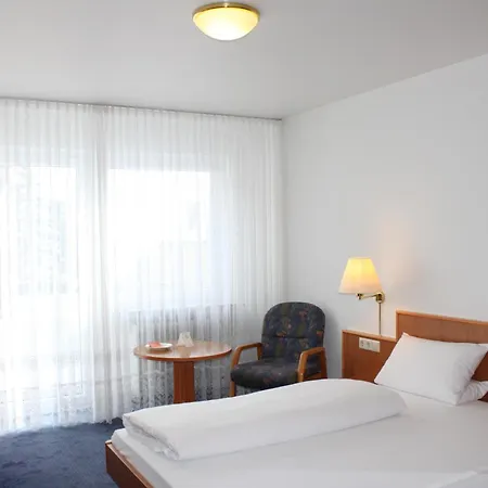 Ξενοδοχείο Garni Eden 3*