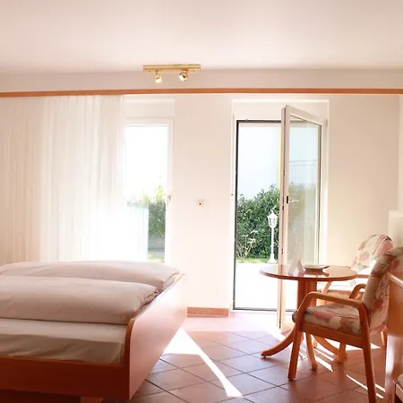 Garni Eden 3* Meersburg